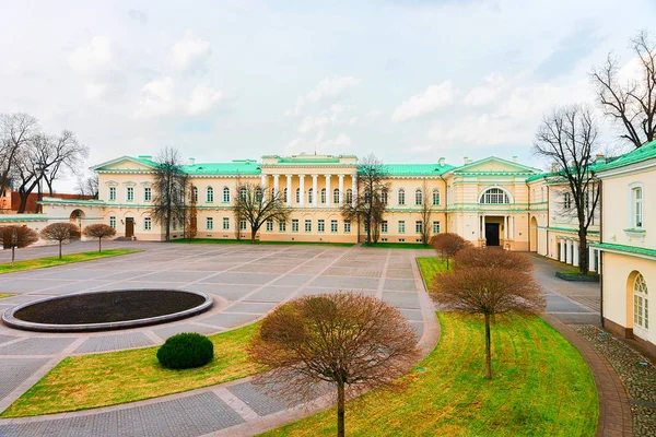 Park Elnöki Palotától Régi Város Központ Vilnius Litvánia — Stock Fotó