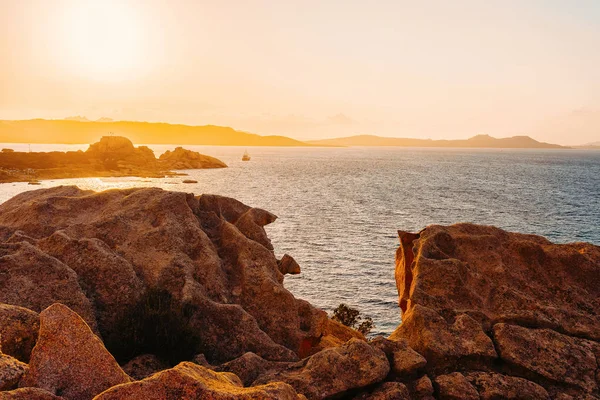 Puesta Sol Capo Ferro Mar Mediterráneo Costa Esmeralda Cerdeña Italia — Foto de Stock