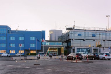 Civitavecchia nera Limanı Akdeniz, İtalya