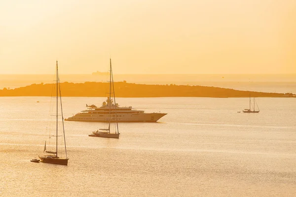 Jachty Porto Rotondo Při Východu Slunce Středozemním Moři Costa Smeralda — Stock fotografie