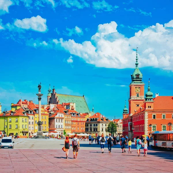 Warsaw Poland August 2012 People Royal Castle Castle Square Warsaw — Stock Photo, Image