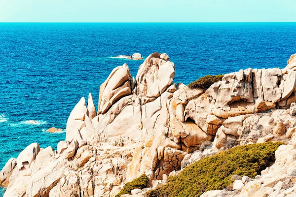 Felsige Küste Auf Capo Testa Bei Santa Teresa Gallura Mediterranen — Stockfoto