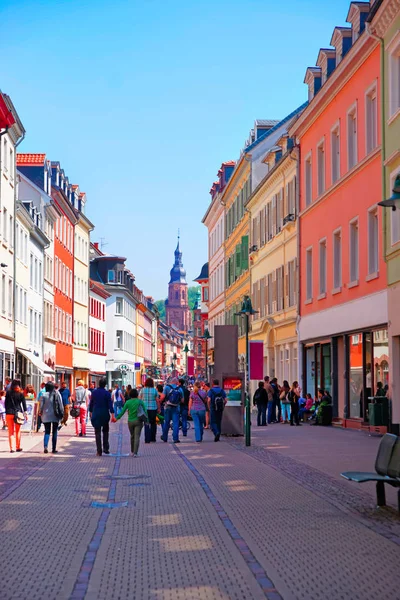 Heidelberg Německo Květen 2013 Lidé Centrální Pěší Ulice Heidelbergu Slunečného — Stock fotografie