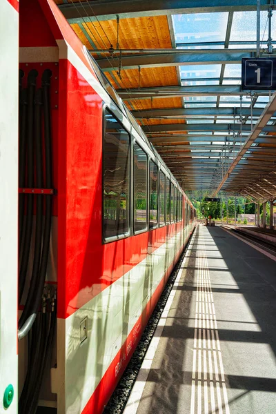 Zermatt Suiza Agosto 2016 Concurso Tren Estación Ferroviaria Zermatt Cantón —  Fotos de Stock