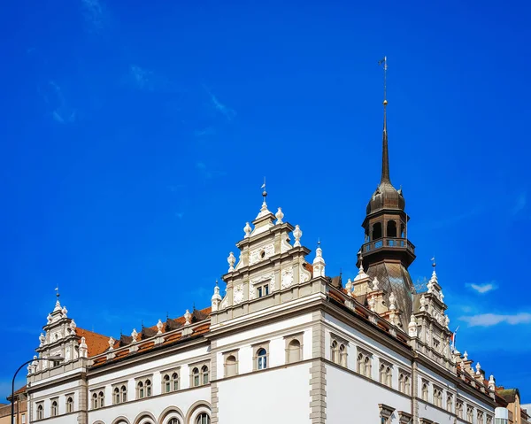 Edificio Decorato Con Torre Sulla Piazza Del Municipio Rotovz Maribor — Foto Stock