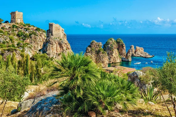 Scopello, Castellammare del Golfo, Akdeniz, Sicilya, İtalya, Avrupa yığınları ve tonnara