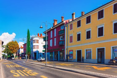 Izola, Slovenya - 17 Eylül 2018: Tarihi Şehir Merkezinde Ki Izola, Slovenya