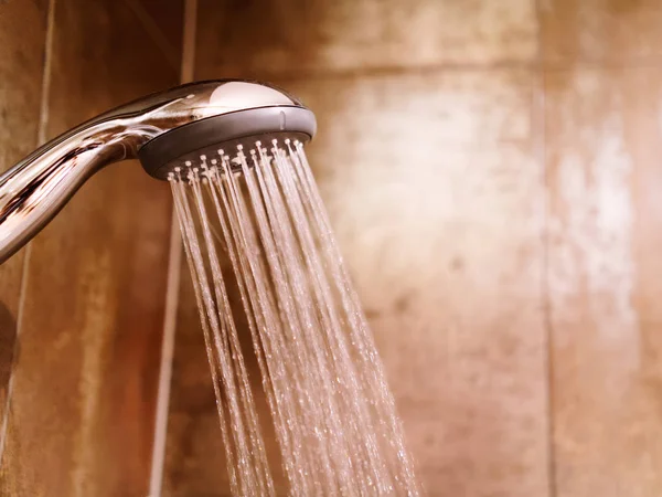 Cabezal Ducha Con Agua Corriente Baño —  Fotos de Stock