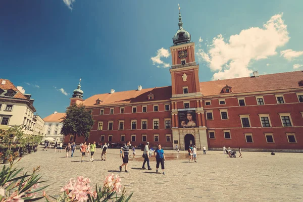 Warsaw Poland July 2018 People Royal Castle Castle Square Old — Stock Photo, Image