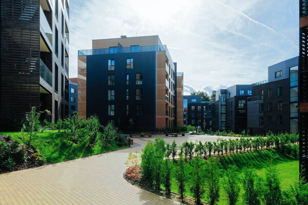 Европейский современный жилой комплекс жилых домов. Другие открытые объекты
.