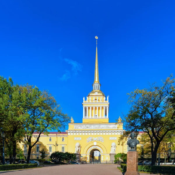 Vista Panorámica Con Spire Admiralty Building San Petersburgo Rusia —  Fotos de Stock