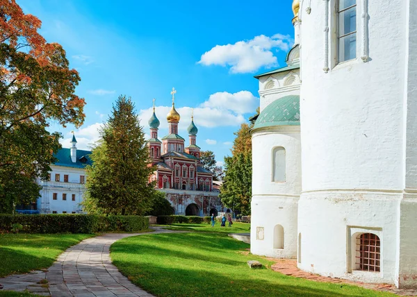 Közbenjárás Kapu Templom Novodevichy Convent Moszkvában Oroszországban — Stock Fotó