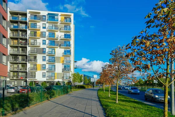 Wohnung Neubau Wohnhauskomplex Mit Außenkonzept Straße Und Hintergründe — Stockfoto