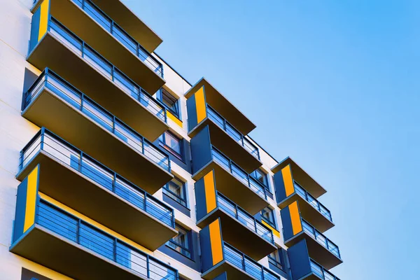 Modern konut ev daire konut yapı parçası. Kopya alanı için yer de dahil olmak üzere