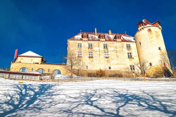 冬のスイスのグリュイ町村グリュイ城 — ストック写真