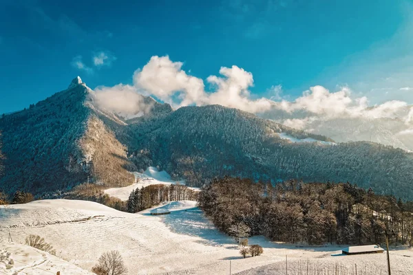 Berglandschaft Bei Gruyeres Dorf Der Schweiz Winter — Stockfoto