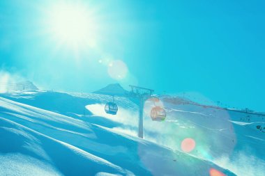 Zillertal Avusturya Hintertux Glacier kayak merkezinde telesiyejler