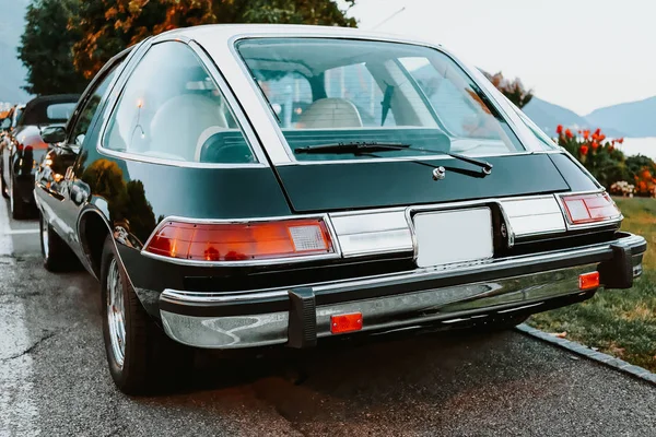 AMC Pacer retro auto v ulici Ascona — Stock fotografie