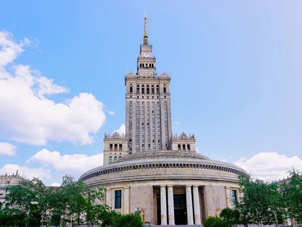 Paleis van cultuur en wetenschap wolkenkrabber van Warschau stad — Stockfoto
