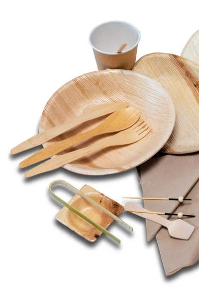 Bambusz eldobható edények és tányérok és evőeszközök a piknik — Stock Fotó