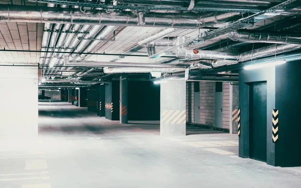 Modern konut Avrupa Yeraltı otopark