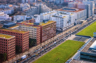 Modern apartman konut bina mimarı havadan görünümü