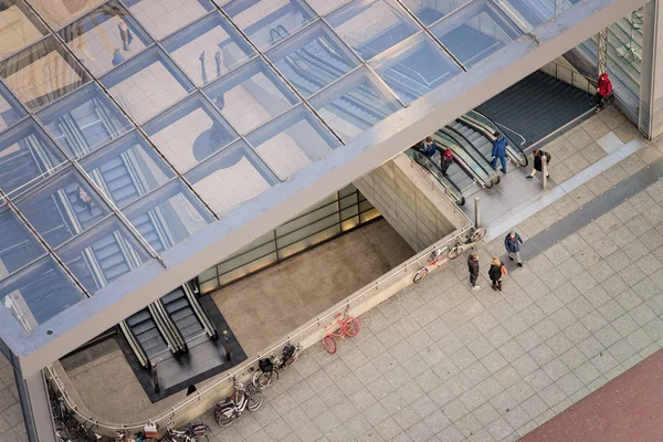 Entrada na Estação Ferroviária Bahnhof Potsdamer Platz — Fotografia de Stock