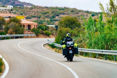 Costa Smeralda yolda Motosiklet