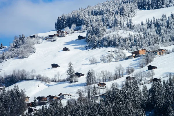 Пейзаж и снежный зимний пейзаж Apls Mayrhofen Zillertal Valley — стоковое фото
