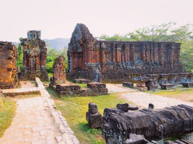 Oğlum Hindu Tapınakları ve Sanctuary Hoi Bir Vietnam