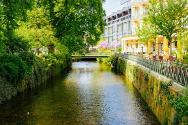 Baden Baden Almanya Gonneranlage Kurpark kafe ve restoran