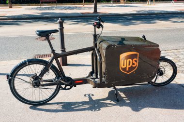 Ups Postane Hizmetleri Kurye Bisikleti Sepetli