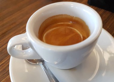 beyaz köpük ile İtalyan kahve espresso fincan kahve görünümünün üst arka plan, yiyecek ve içecek ve kavramı relax