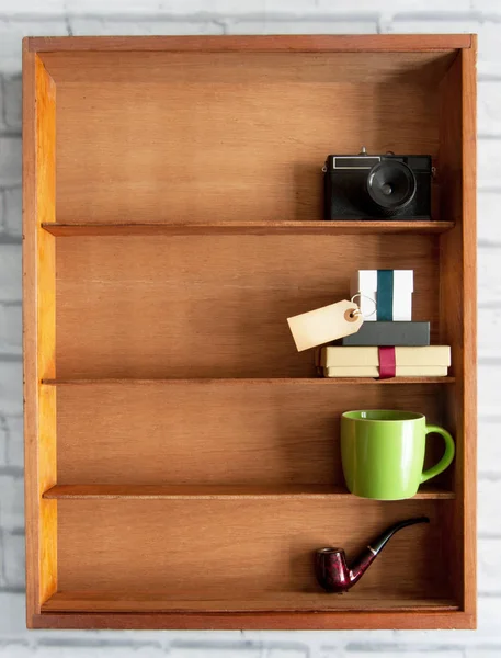 Gift Box Blank Label Display Shelf Coffee Cup Pipe — Stock Photo, Image