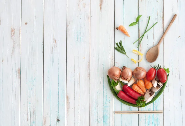 Ingredientes Forma Plato Sopa Sobre Una Mesa Madera Con Espacio — Foto de Stock