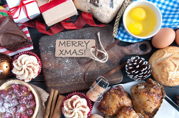 Cutting Board Surrounded Ingredients Christmas Meal Greeting Message — Stock Photo, Image