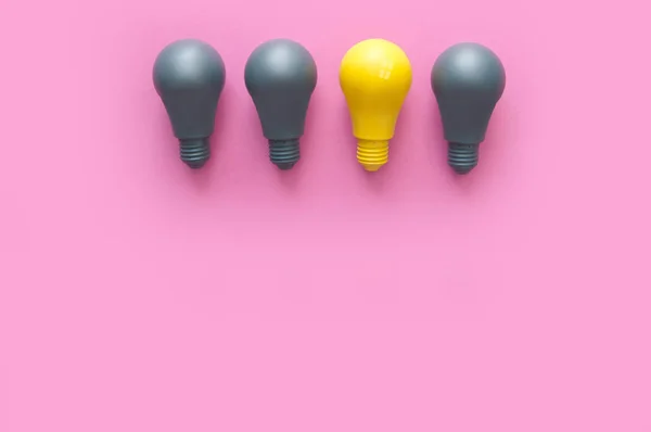 Stand out light bulb — Stock Photo, Image