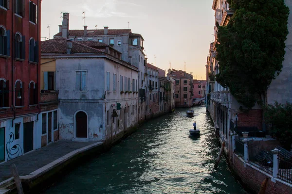 Benátský Kanál Romantické Místo Srdci Benátek — Stock fotografie