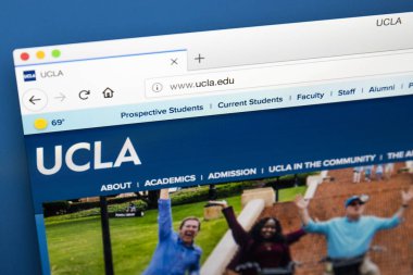 Londra, İngiltere - 17th Mayıs 2018: University of California, Los Angeles - bir kamu araştırma Üniversitesi yılında Westwood ilçe Los Angeles, üzerinde 17 Mayıs 2018 için resmi web sitesi ana sayfası.