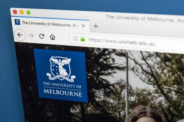 Londra, İngiltere - 17th Mayıs 2018: Melbourne Üniversitesi - Melbourne, Avustralya'da 17 Mayıs 2018 üzerinde bulunan bir kamu araştırma Üniversitesi için resmi web sitesi ana sayfası.