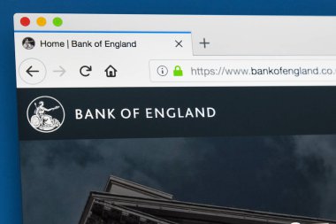 Londra, İngiltere - 23 Mayıs 2018: Resmi web sitesi için tıklayın: England - 23 Mayıs 2018 üzerinde İngiltere Merkez Bankası Banka ana sayfası.