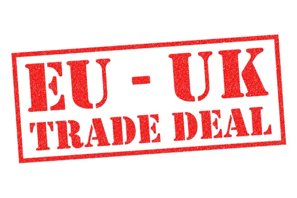 Trade Deal Red Rubber Stamp Sobre Fundo Branco — Fotografia de Stock