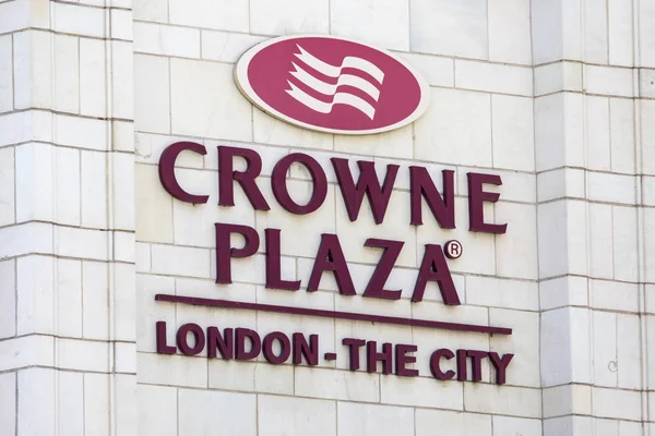 Londres Royaume Uni Juin 2018 Logo Hôtel Crown Plaza Situé — Photo