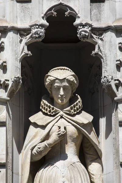 Statua Maria Regina Scozia Sulla Facciata Edificio Fleet Street Nella — Foto Stock