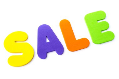 Kelime Satılık düz beyaz arka plan üzerinde.