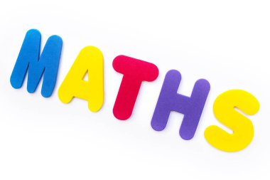 Matematik çok renkli harflerle spelt kelime.