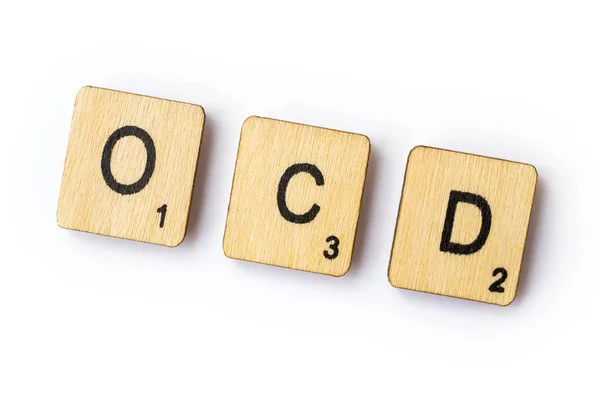 ロンドン イギリス 2018 Ocd 強迫性障害 スペルト木製の文字スクラブルのタイルと 2018 — ストック写真
