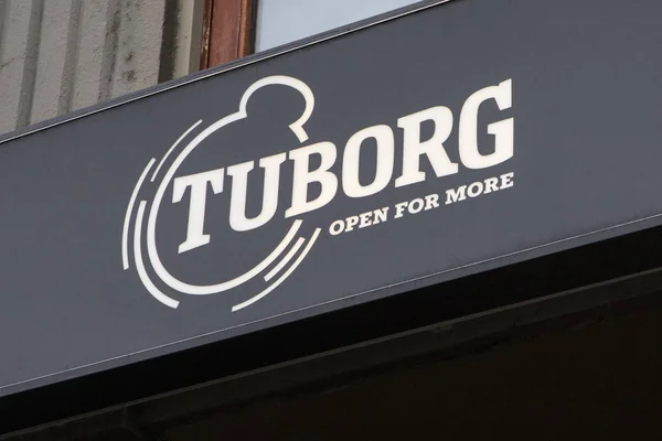 Reykjavik Islanda Ottobre 2018 Logo Della Società Tuborg Sopra Bar — Foto Stock