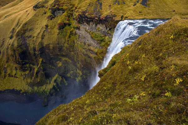 Blick Auf Den Prachtvollen Skogafoss Wasserfall Süden Der Insel — Stockfoto