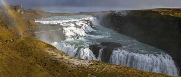 Widok Wspaniały Wodospad Gullfoss Znajdujące Się Kanionie Rzeki Hvita Islandii — Zdjęcie stockowe